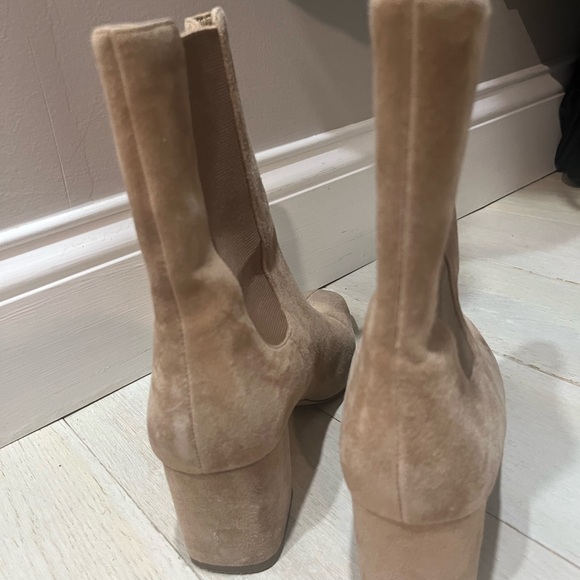 Ann Taylor Tan Ankle Boots - Picture 6 of 9